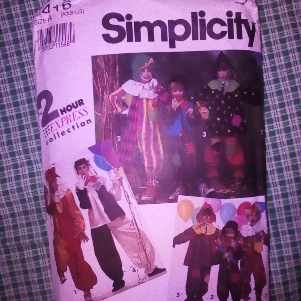 Simplicity 7416 Kids/Teen Hobo/Clown Costume Pattern 1990s
